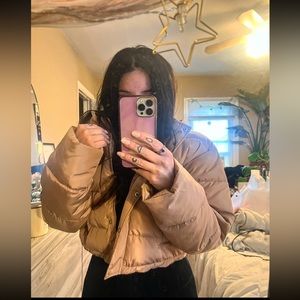 Cropped Puffer 😍